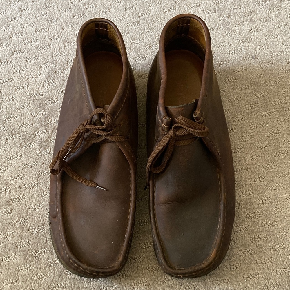 Clarks Original Wallabee leather chukka boots, Men's 10.